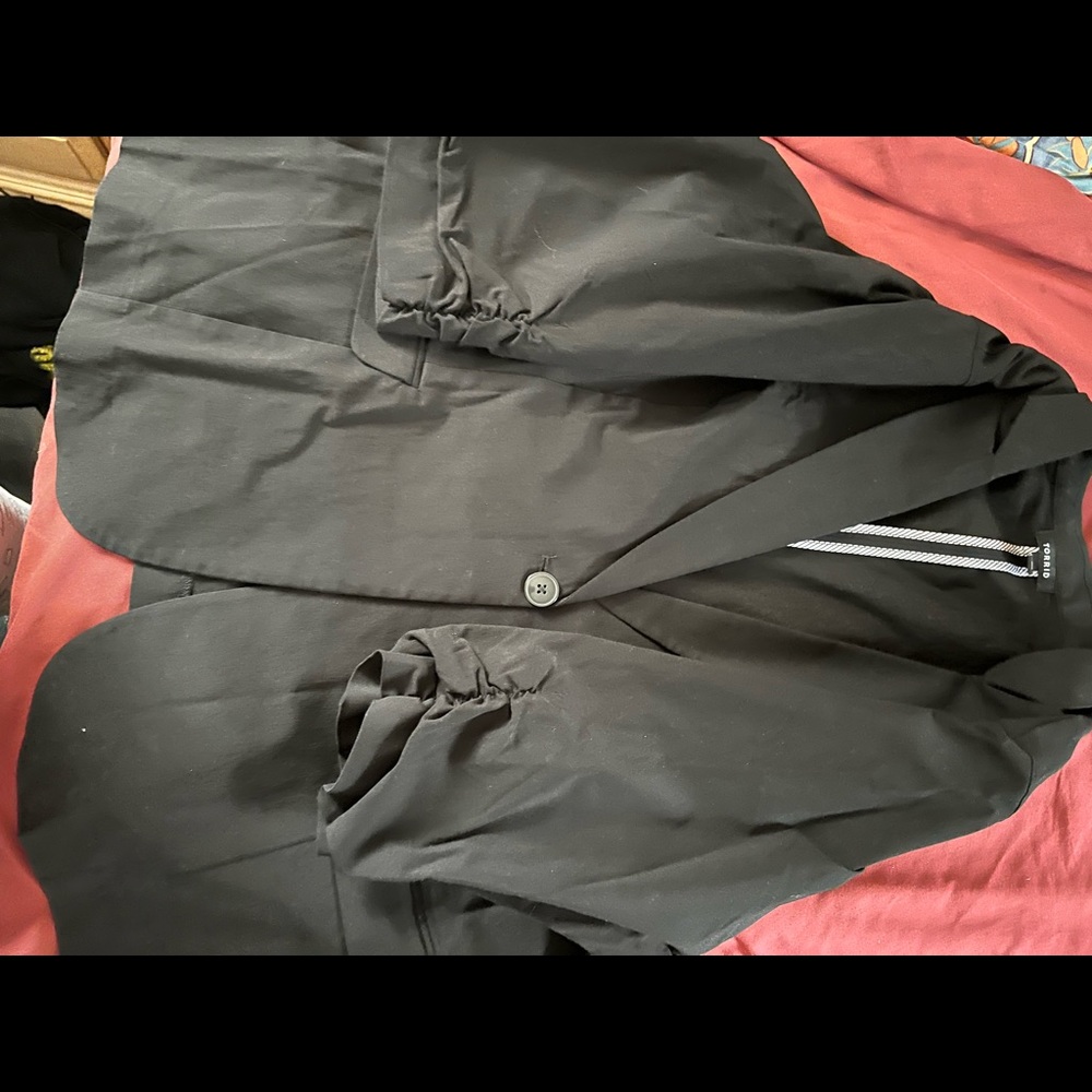 Torrid black blazer, with 3/4 sleeves